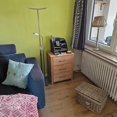 Nelson Apartment *